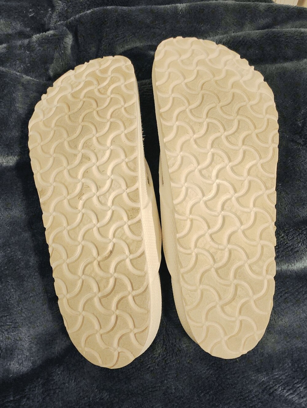 Birkenstock Honolulu Essentials Flip Flops - Picture 6 of 6